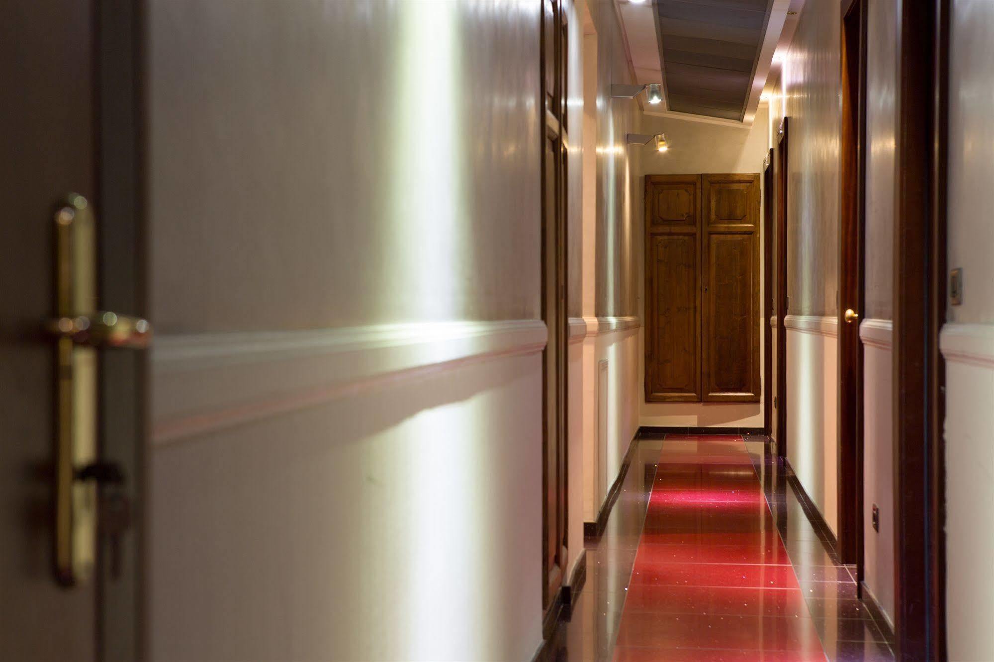 Hotel Piave ローマ エクステリア 写真